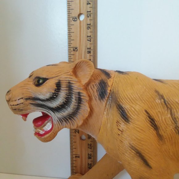 Vintage Imperial Tiger Toy Bengal Siberian Jungle Cat Animal Wildlife Kids 1986 - Picture 7 of 9